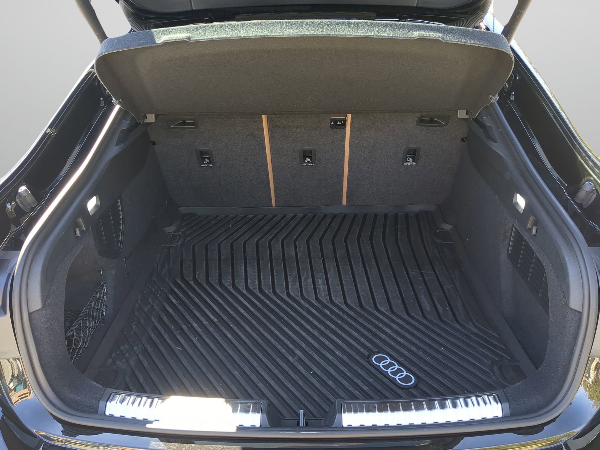 Used 2025 Audi A5 2.0T Premium Plus w/ Premium Plus image 38