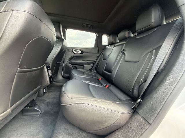 Used 2022 Jeep Compass High Altitude AWD/4WD image 19