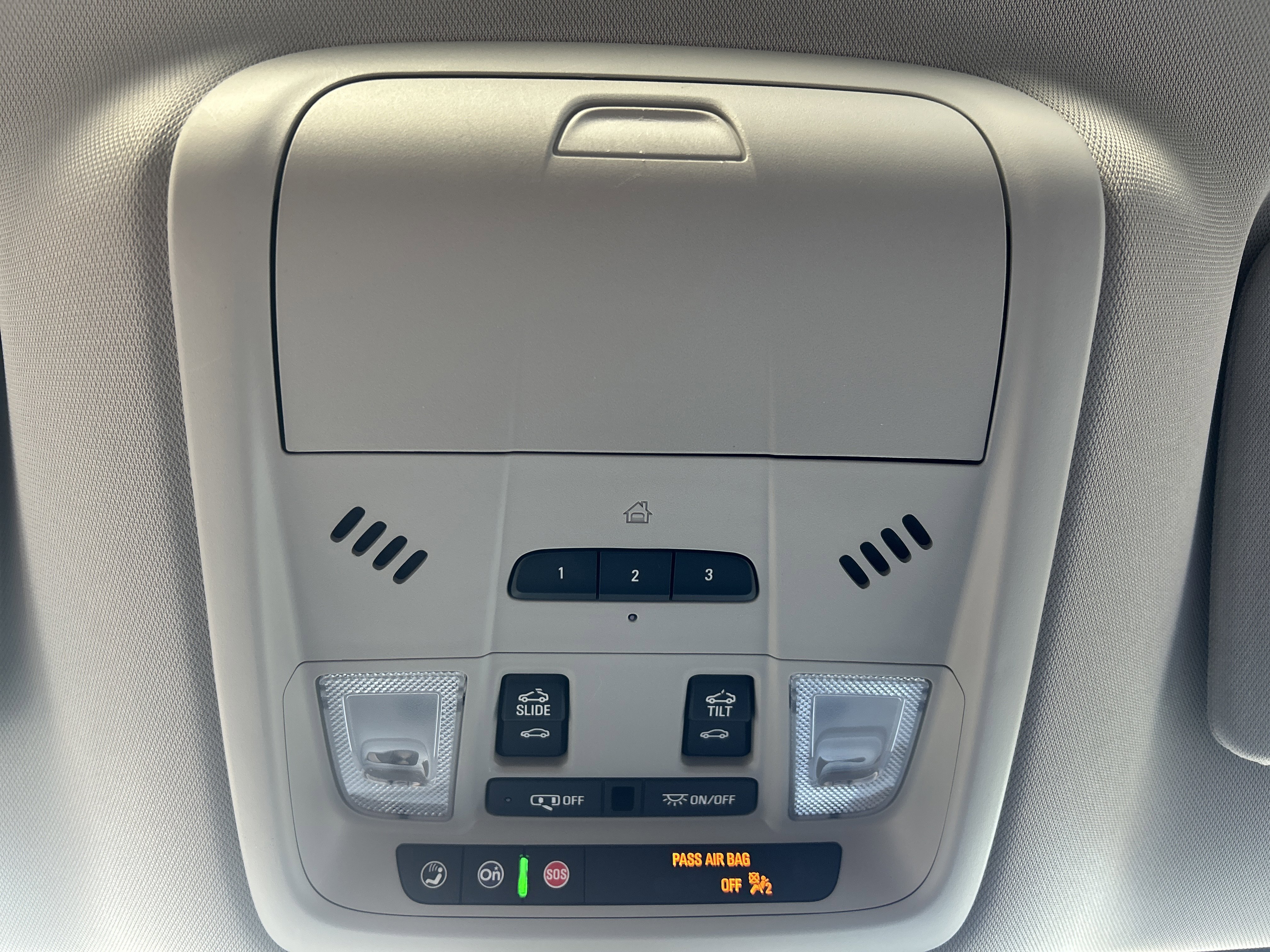 Used 2021 Buick Enclave Avenir image 28