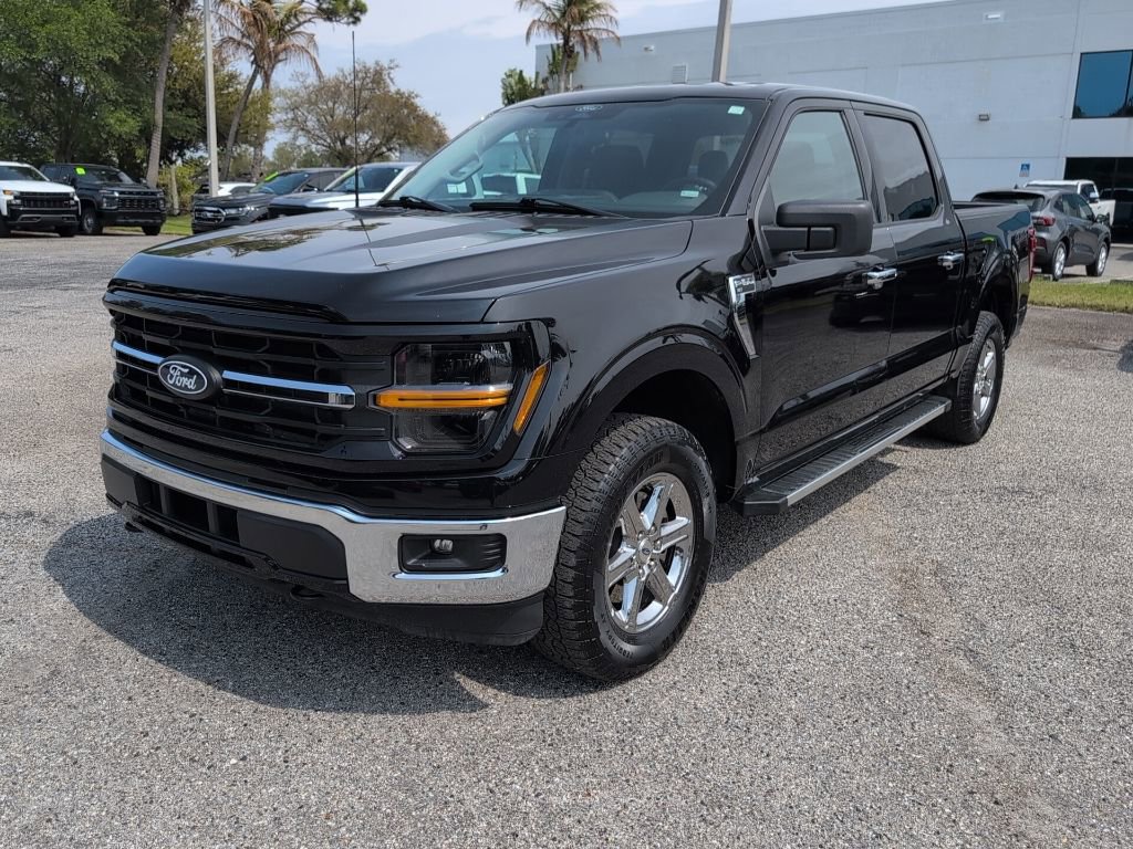 Certified 2025 Ford F150 XLT w/ Equipment Group 301A Standard image 6