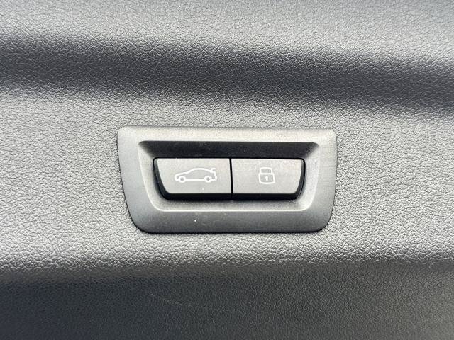 Used 2023 BMW X1 xDrive28i AWD/4WD image 9