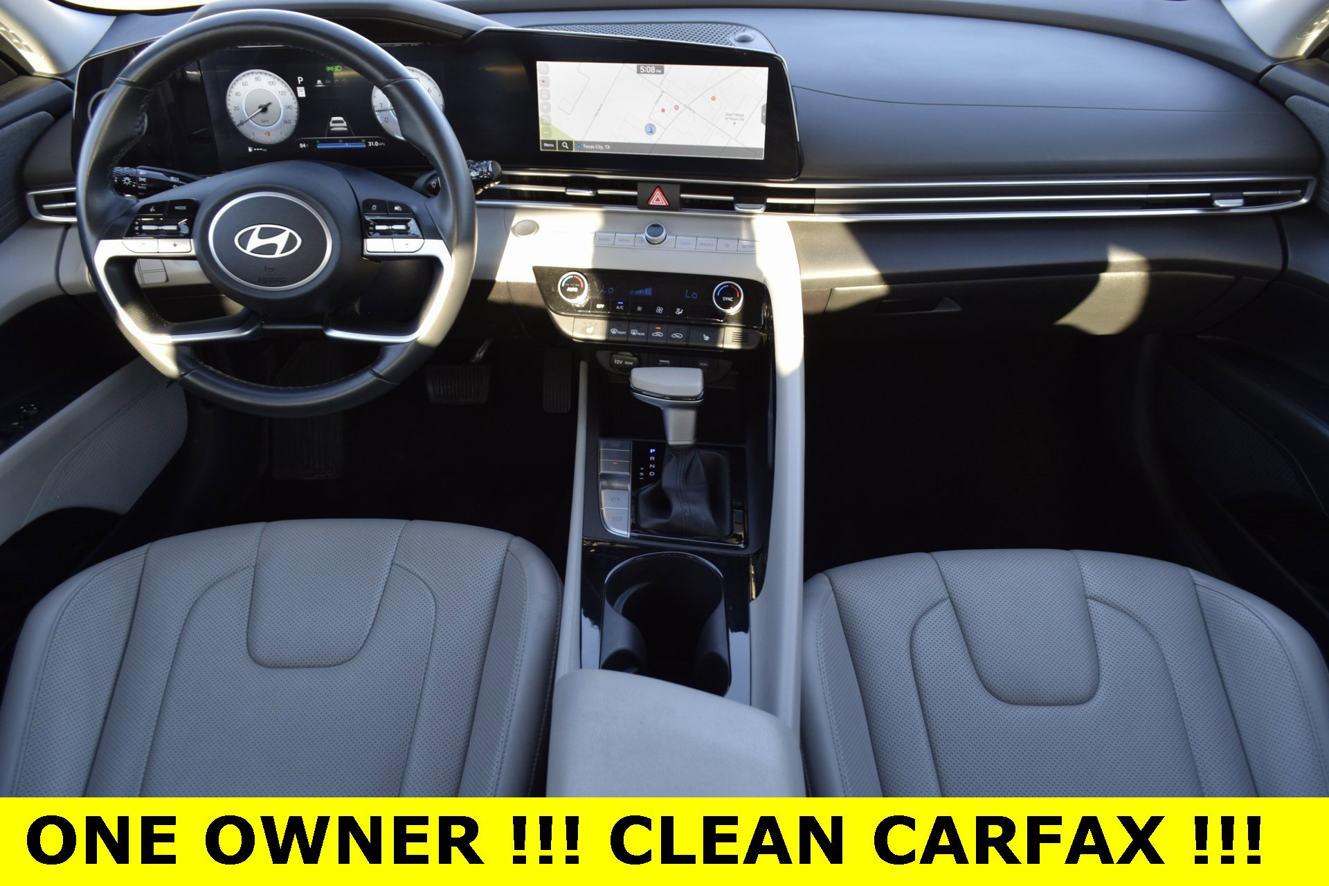 Used 2024 Hyundai Elantra Limited image 2