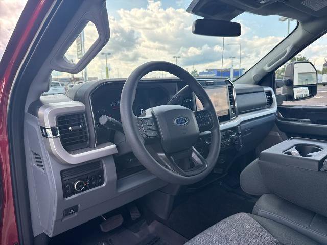Certified 2025 Ford F250 XLT w/ Black Appearance Package image 40