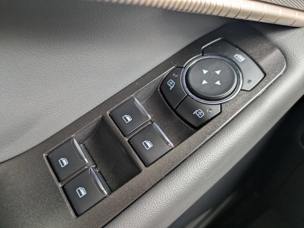 Certified 2025 Ford Explorer Active RWD image 24