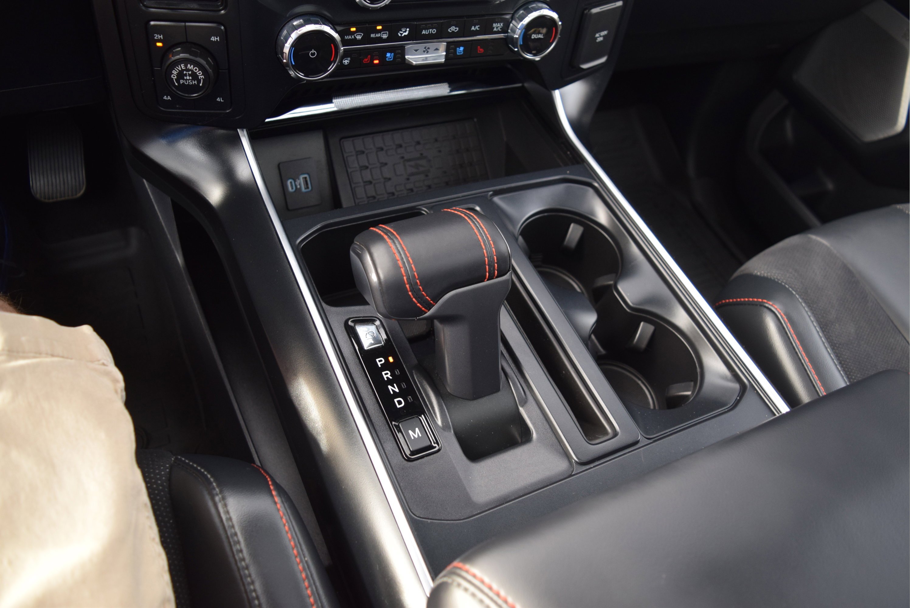 Certified 2024 Ford F150 Raptor image 19