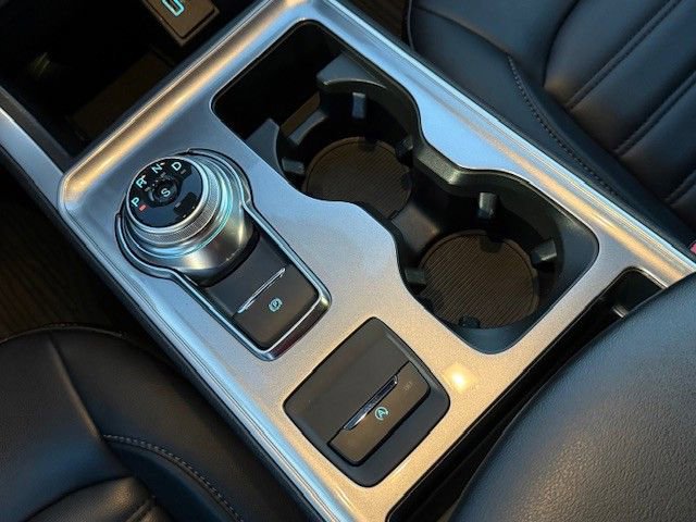 Certified 2024 Ford Edge SEL image 25