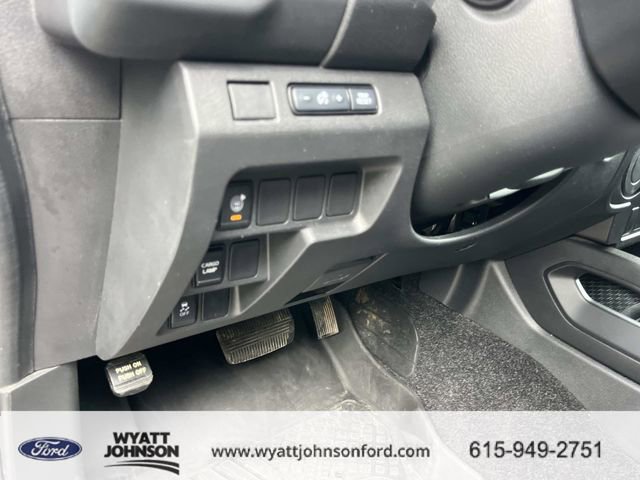 Used 2024 Nissan Frontier S w/ Technology Package image 28