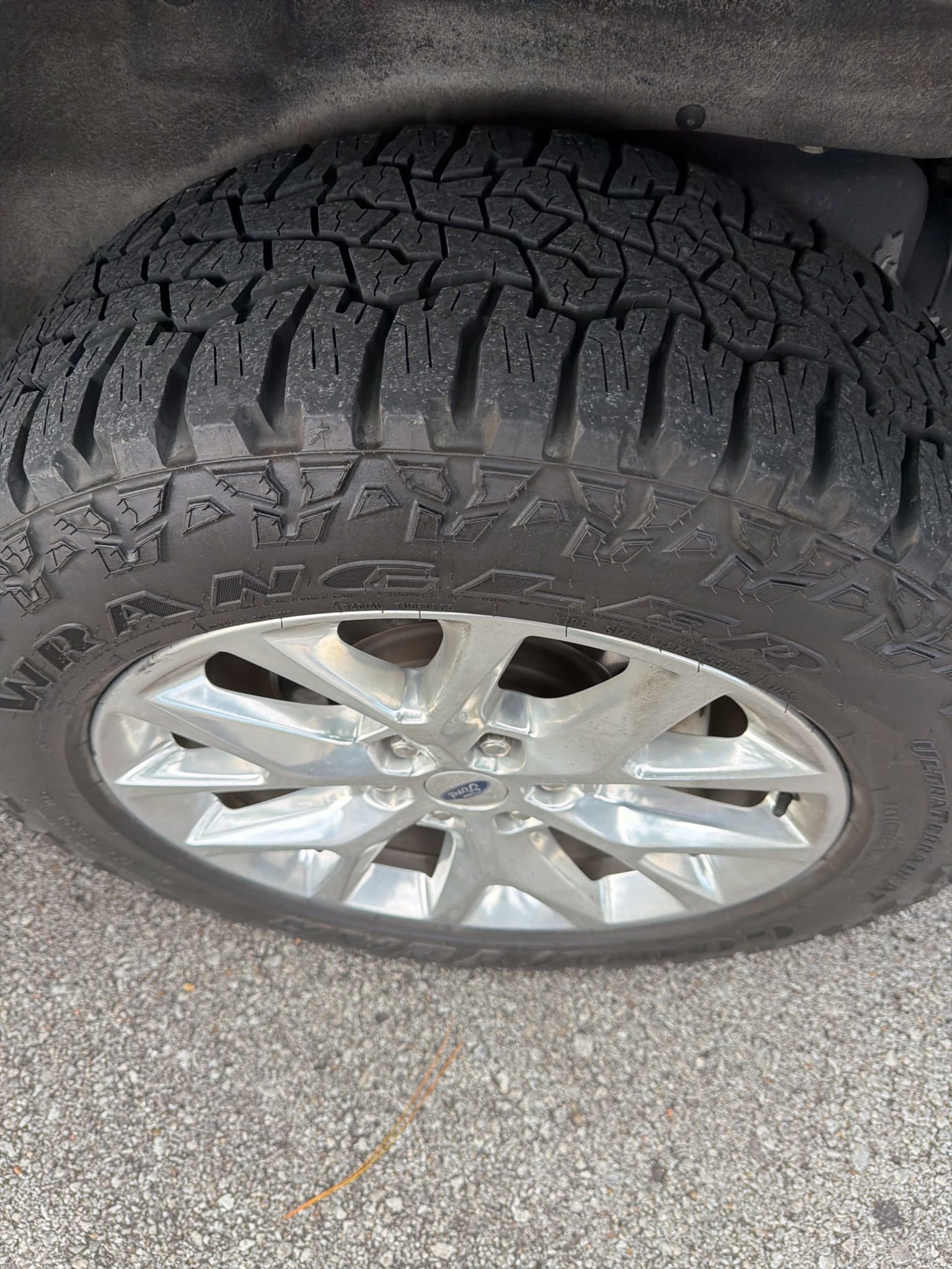 Certified 2021 Ford Expedition XLT image 9