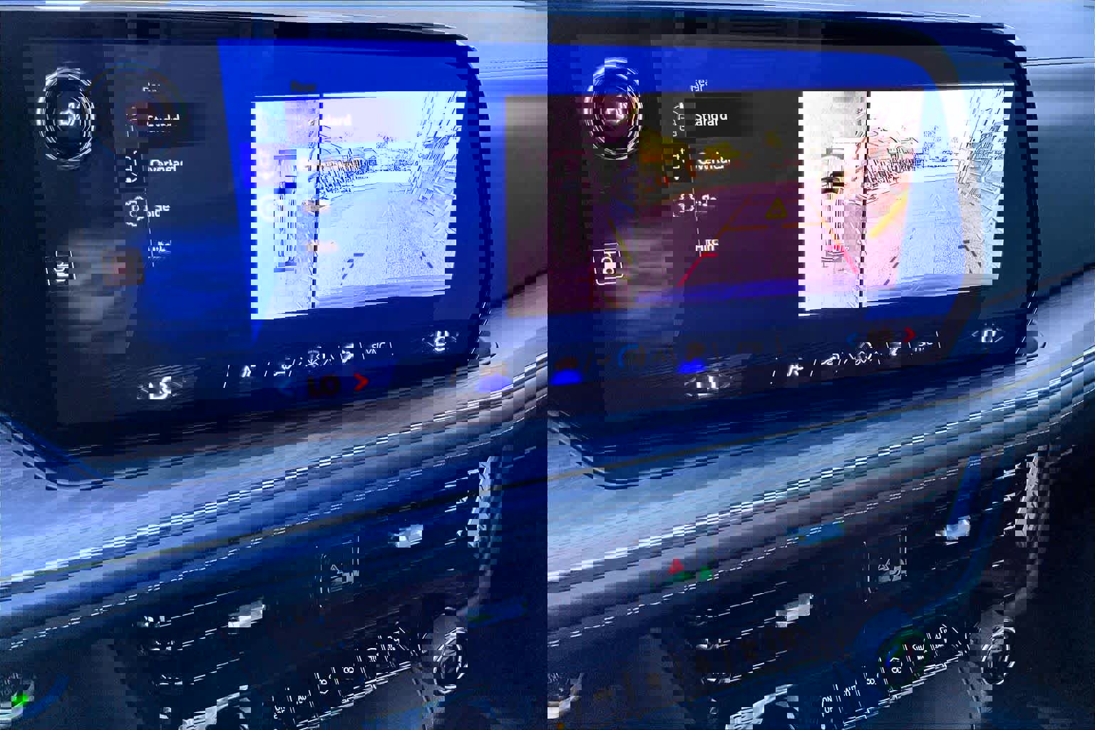 Used 2025 Chevrolet Tahoe LS image 28