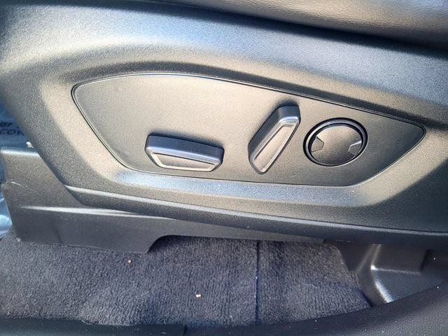 Certified 2021 Ford Explorer XLT w/ Equipment Group 202A RWD image 12