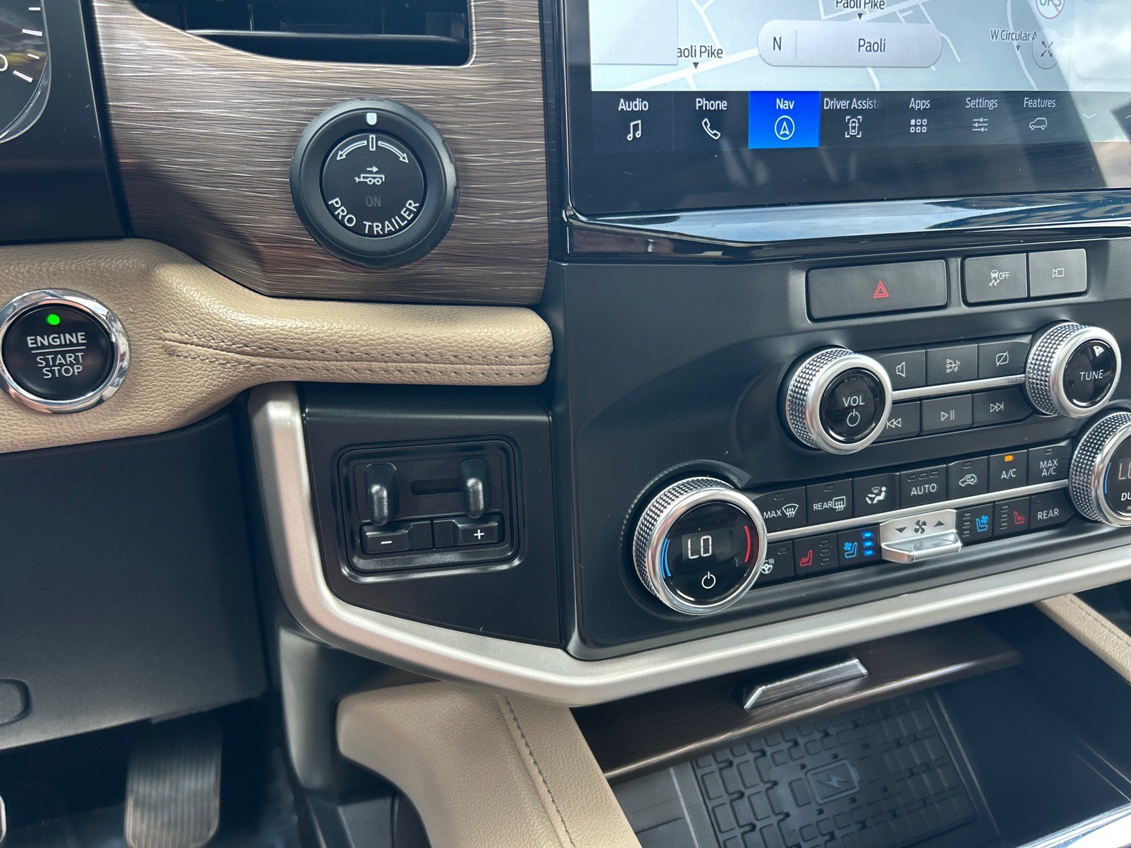 Certified 2022 Ford Expedition Limited AWD/4WD image 35