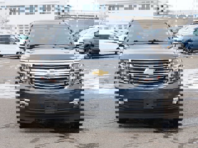 Used 2020 Chevrolet Suburban Premier image 7