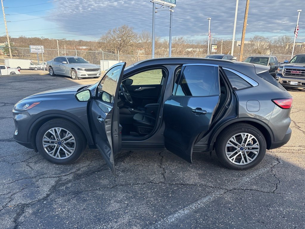 Certified 2022 Ford Escape SEL w/ Technology Package image 7