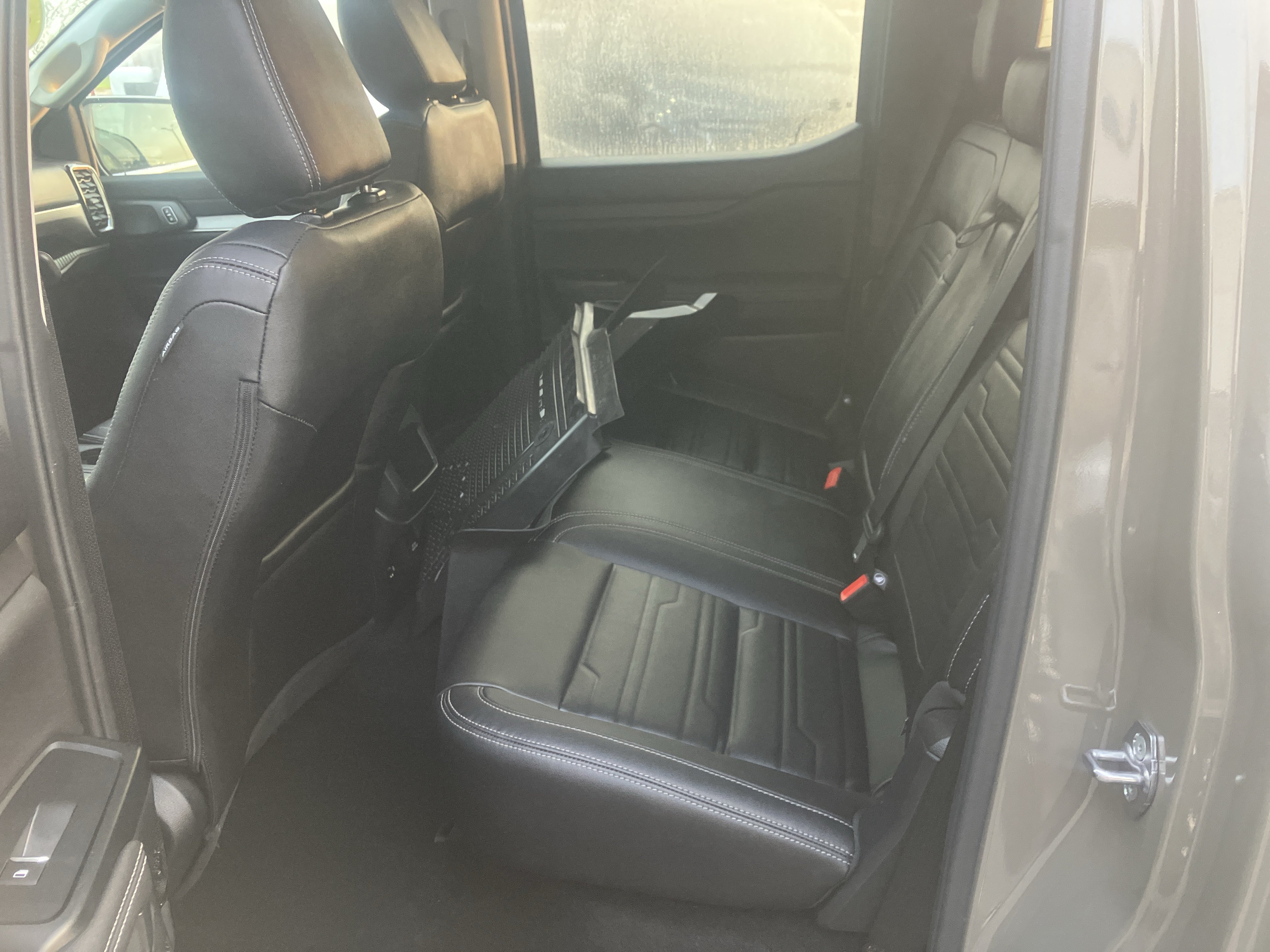 Certified 2025 Ford Ranger Lariat w/ Trailer Tow Package AWD/4WD image 13