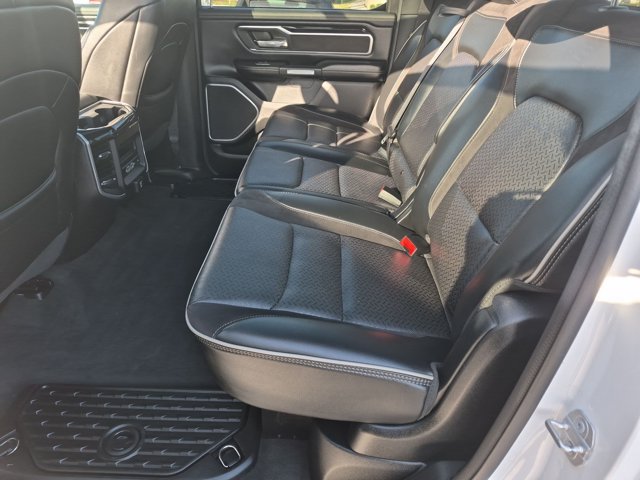 Used 2020 RAM 1500 Laramie AWD/4WD image 19
