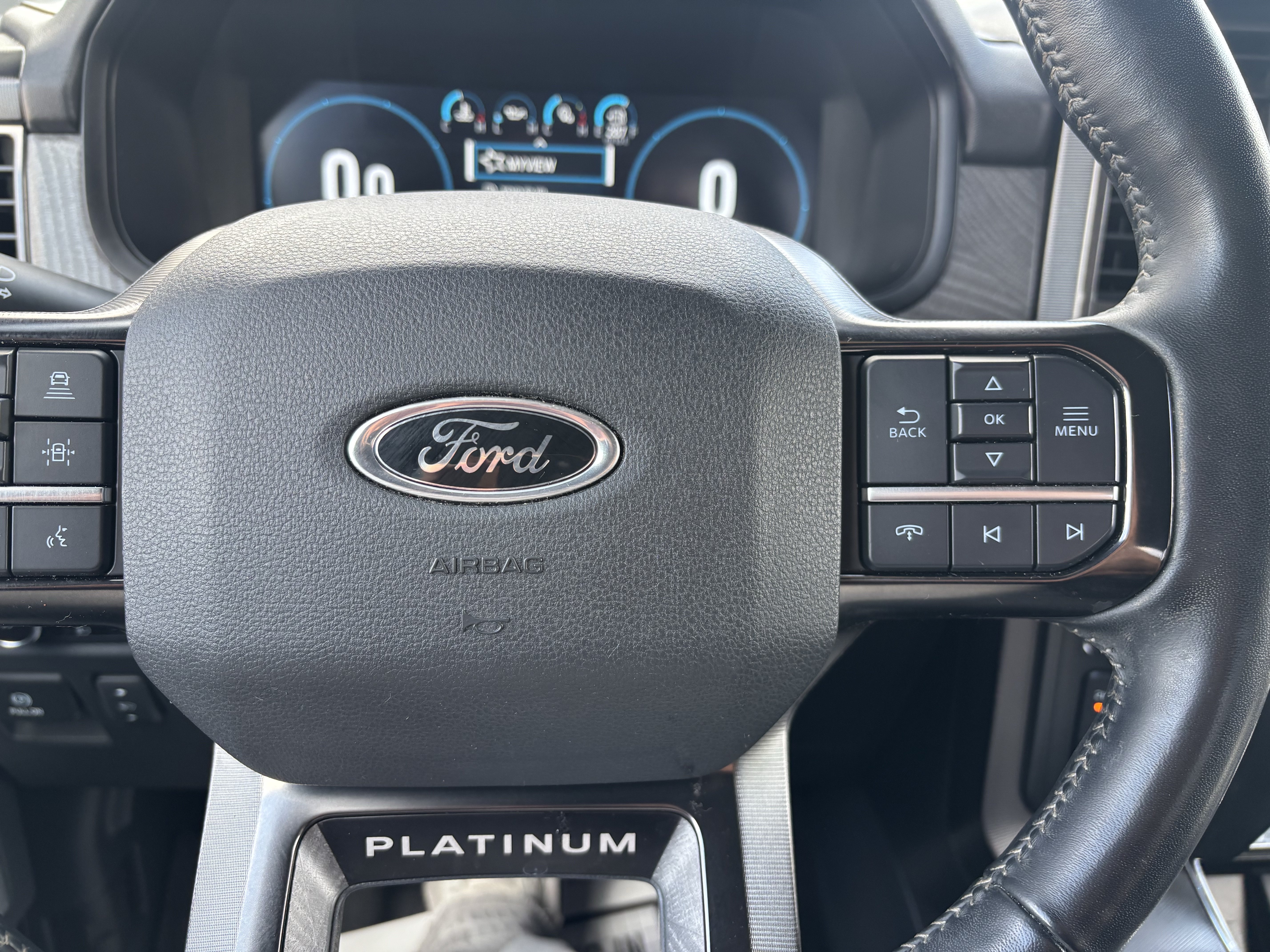 Certified 2023 Ford F150 Platinum w/ Equipment Group 701A High AWD/4WD image 28