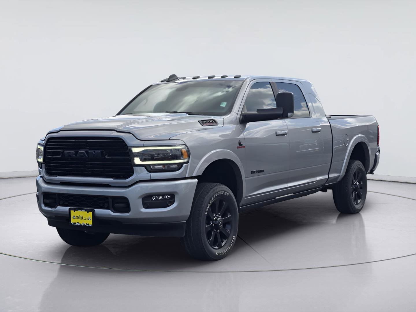 Used 2022 RAM 3500 Laramie AWD/4WD video 1