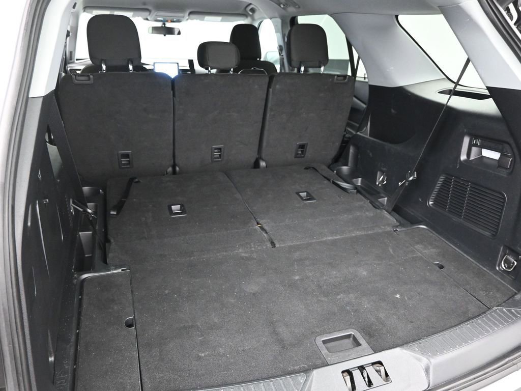 Certified 2022 Ford Explorer XLT image 10