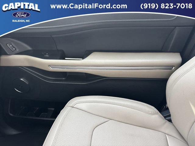 Certified 2024 Ford Expedition Limited AWD/4WD image 29