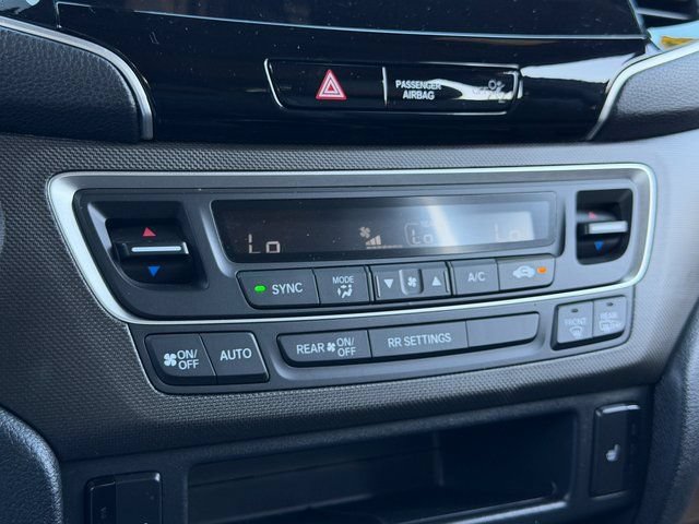 Used 2022 Honda Passport TrailSport image 21