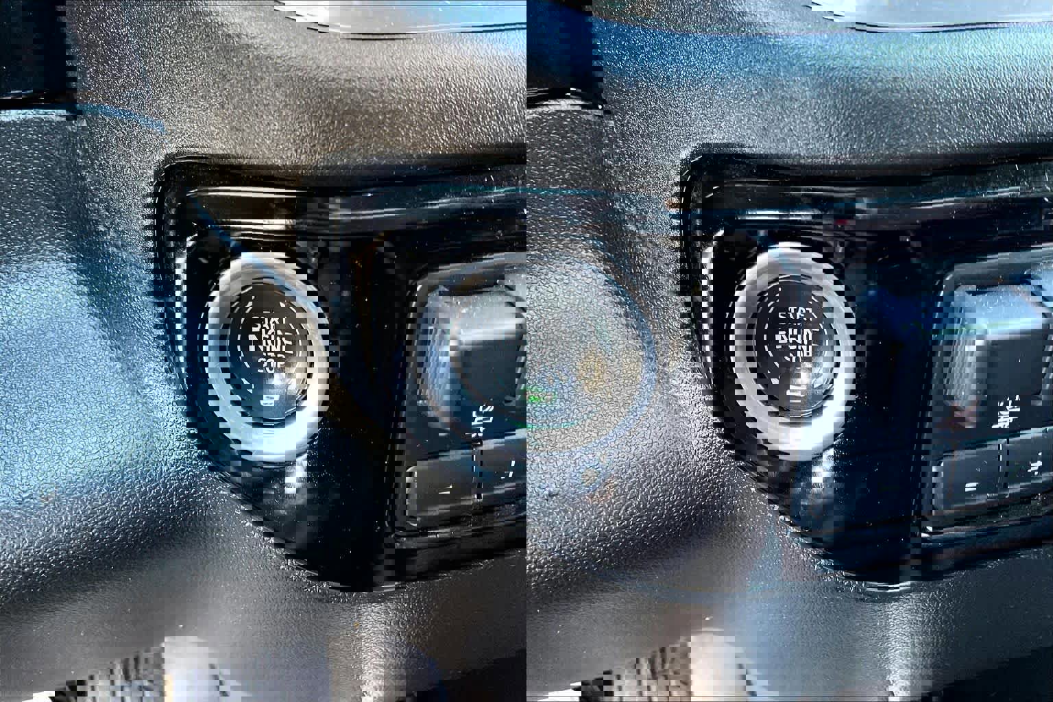 Used 2023 Chevrolet Silverado 1500 LTZ w/ LTZ Premium Texas Edition image 32