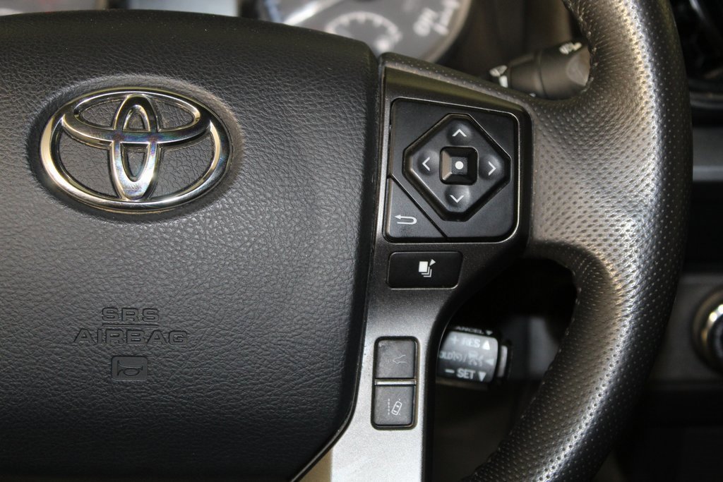 Used 2023 Toyota Tacoma TRD Off-Road image 17