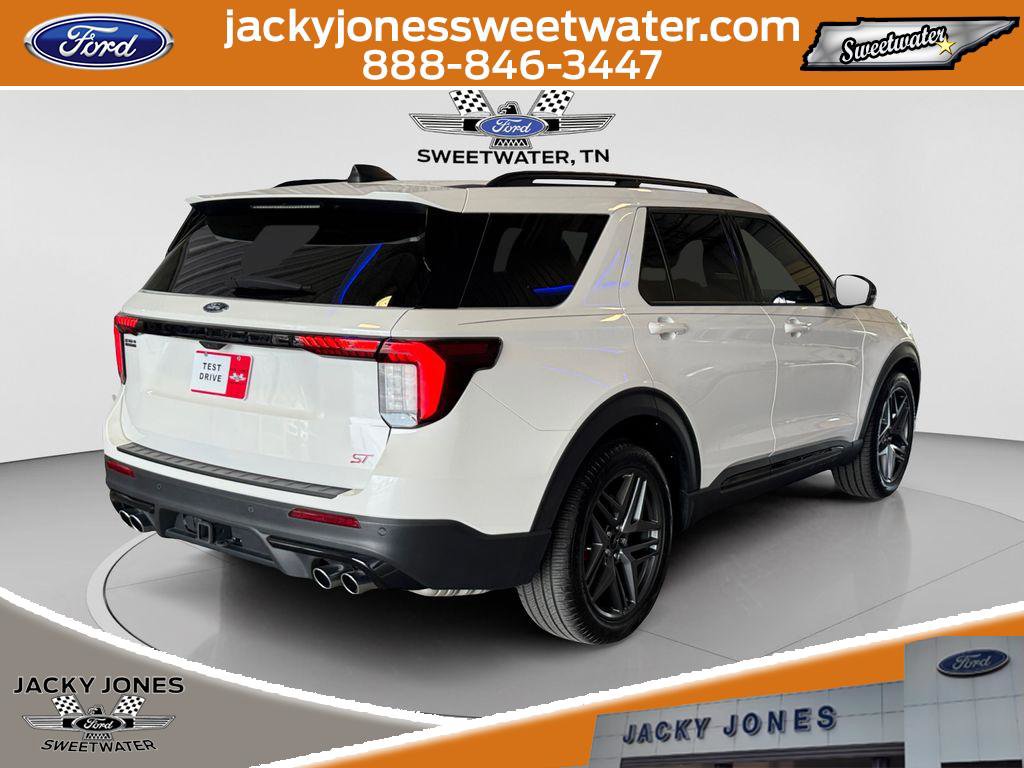 Certified 2025 Ford Explorer ST AWD/4WD image 6