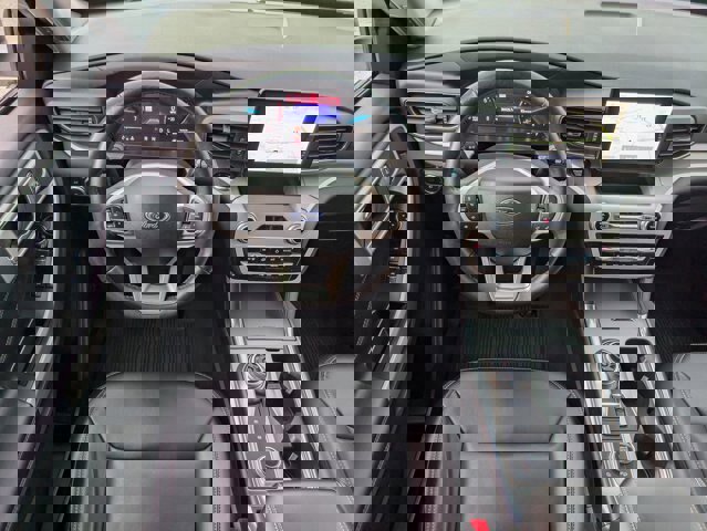 Certified 2022 Ford Explorer XLT w/ Equipment Group 202A image 33