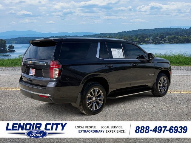 Used 2023 Chevrolet Tahoe LT w/ Luxury Package AWD/4WD image 3