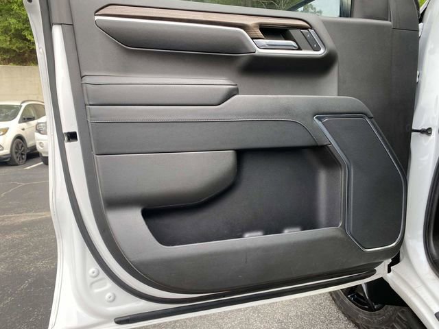 Used 2023 Chevrolet Silverado 1500 LT Trail Boss image 17