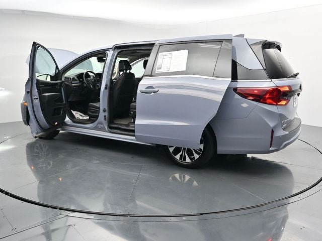 Used 2025 Honda Odyssey Elite image 42