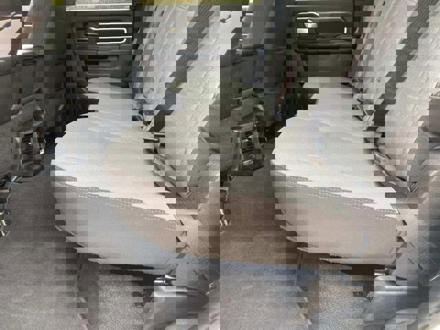 Used 2024 RAM 3500 Big Horn image 17