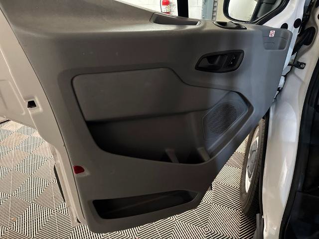 Certified 2019 Ford Transit 150 130 Low Roof RWD image 10