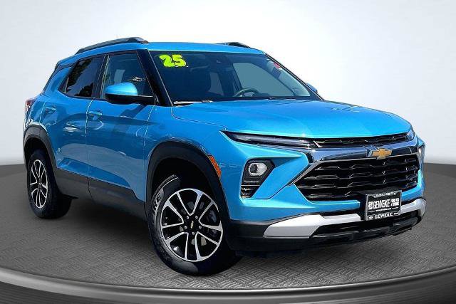 Used 2025 Chevrolet TrailBlazer LT AWD/4WD image 12