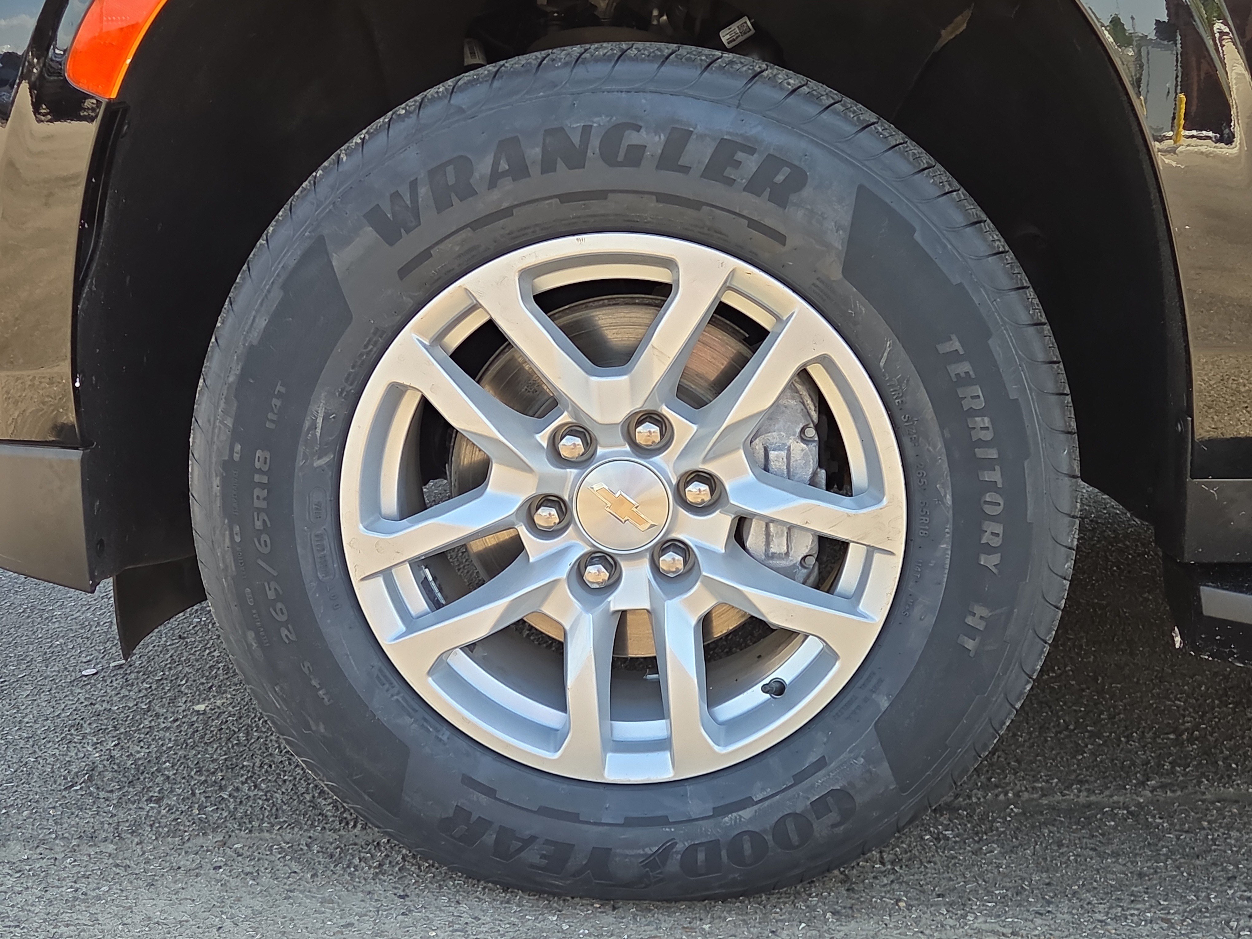 Used 2024 Chevrolet Tahoe LT AWD/4WD image 9