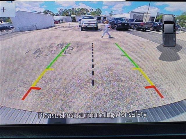 Certified 2022 Ford F450 XLT w/ XLT Premium Package AWD/4WD image 13