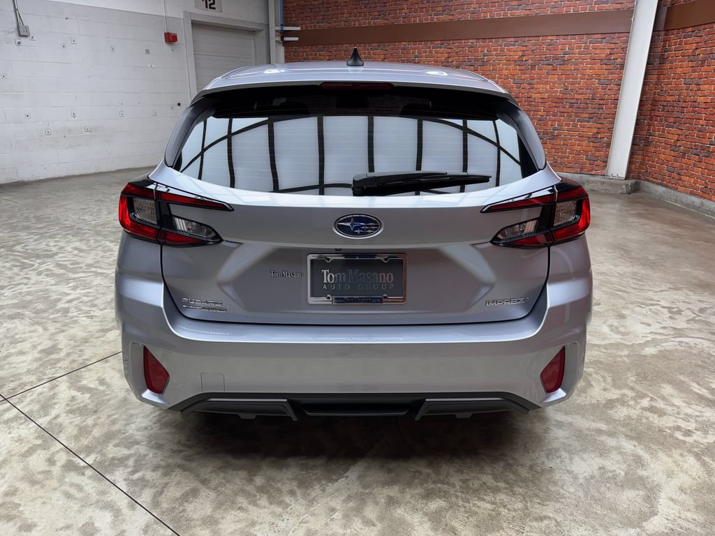 Used 2025 Subaru Impreza 2.0i AWD/4WD image 3