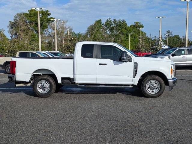 Certified 2023 Ford F250 XL w/ XL Chrome Package RWD image 2