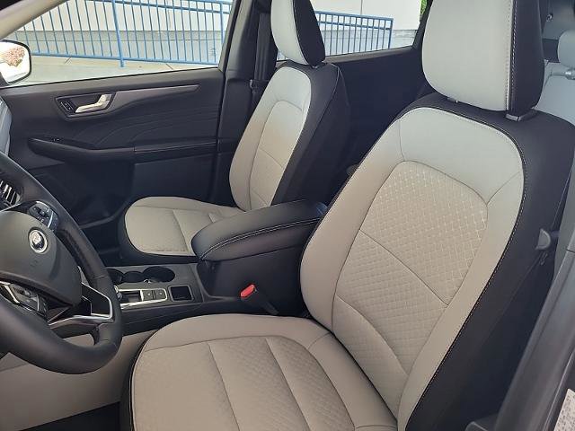 Certified 2024 Ford Escape Active w/ Tech Pack #2 image 8