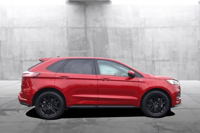 Certified 2024 Ford Edge ST-Line AWD/4WD image 4