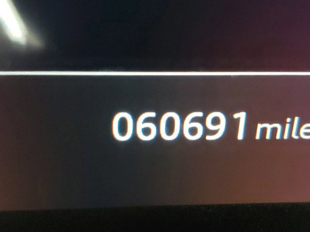 Used 2019 Jaguar F-PACE Prestige image 27