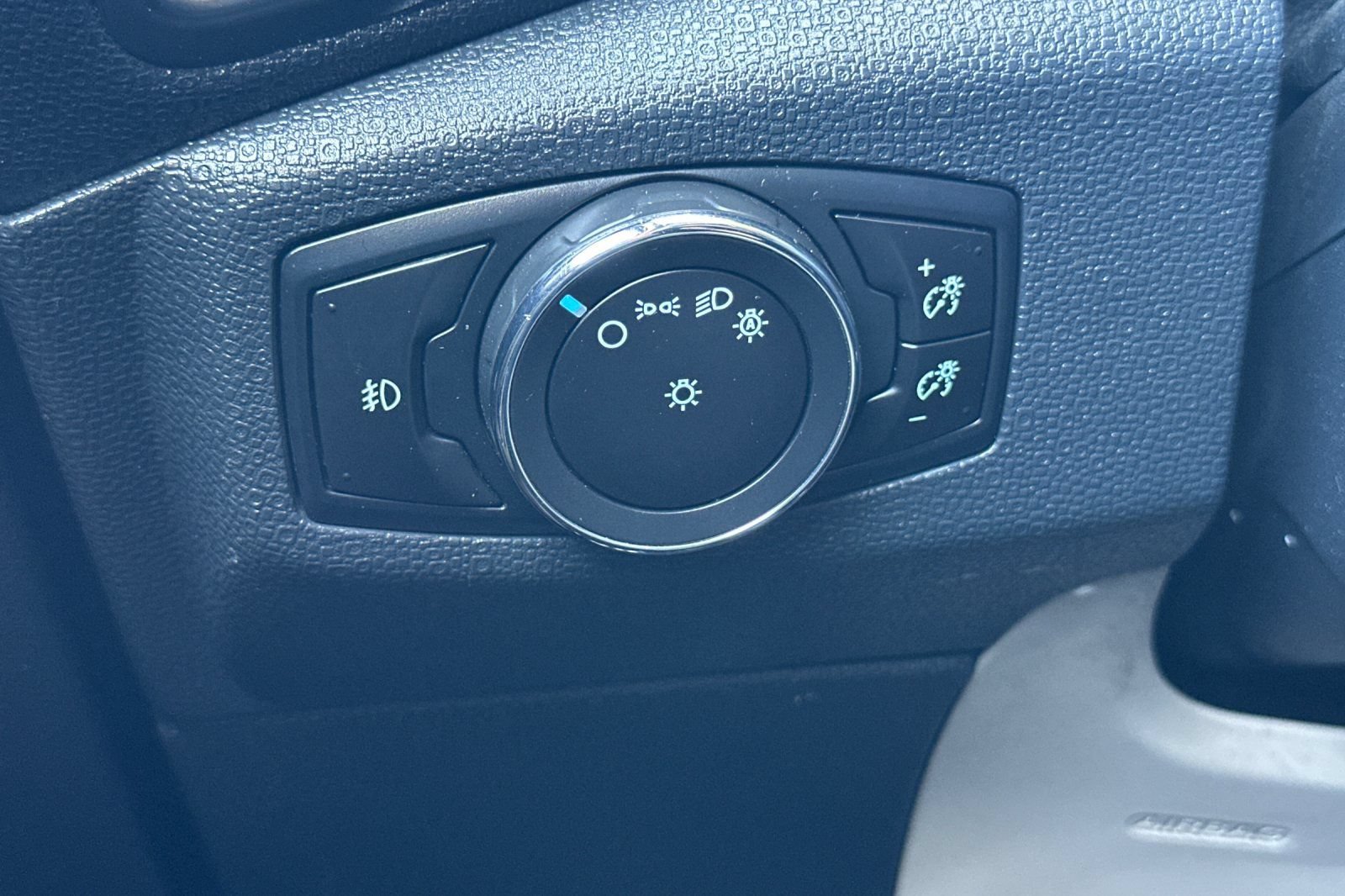 Certified 2020 Ford EcoSport SE FWD image 42