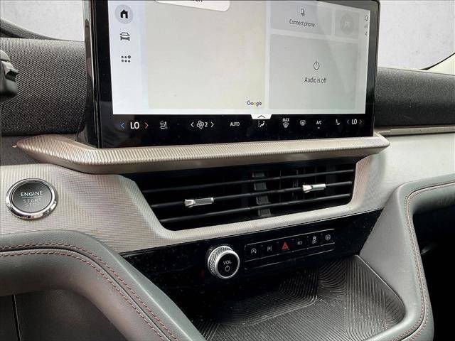 Certified 2025 Ford Explorer Active w/ Active Comfort Package RWD image 20