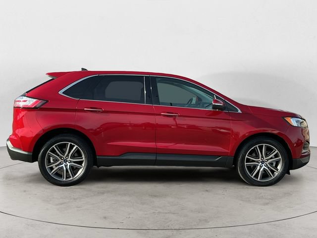 Certified 2022 Ford Edge Titanium w/ Equipment Group 301A AWD/4WD image 6