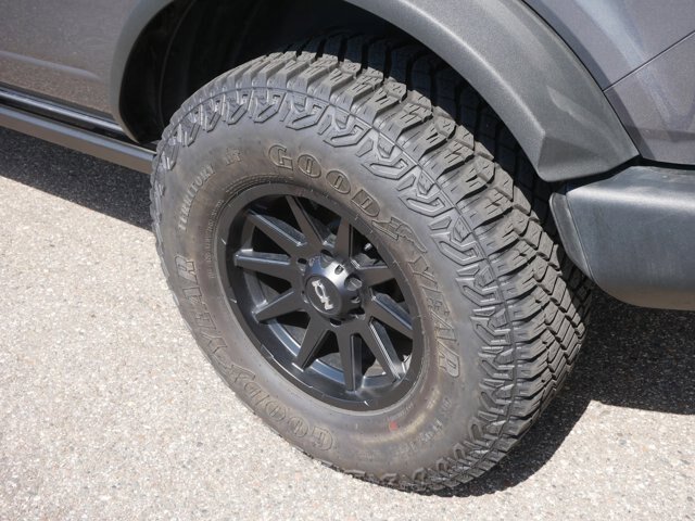 Certified 2022 Ford Bronco Wildtrak AWD/4WD image 8