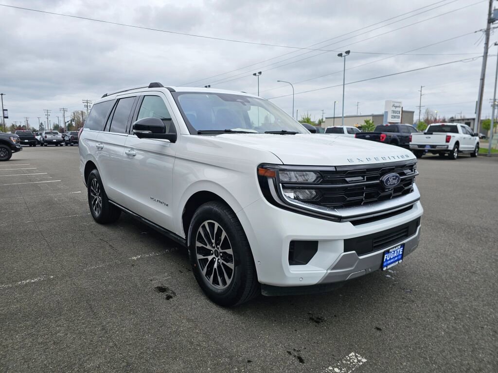 Certified 2025 Ford Expedition Platinum AWD/4WD image 4