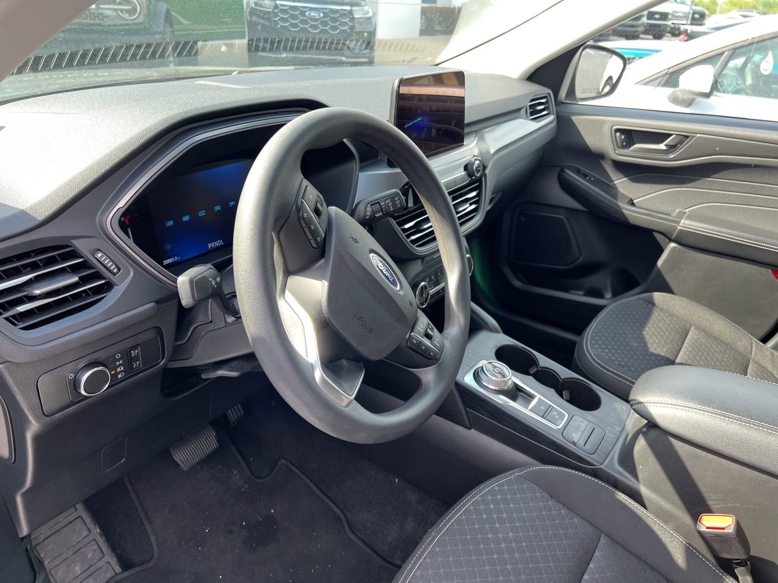 Certified 2025 Ford Escape Active image 15