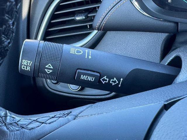 Used 2018 Chevrolet Trax LT w/ LT Convenience Package image 20