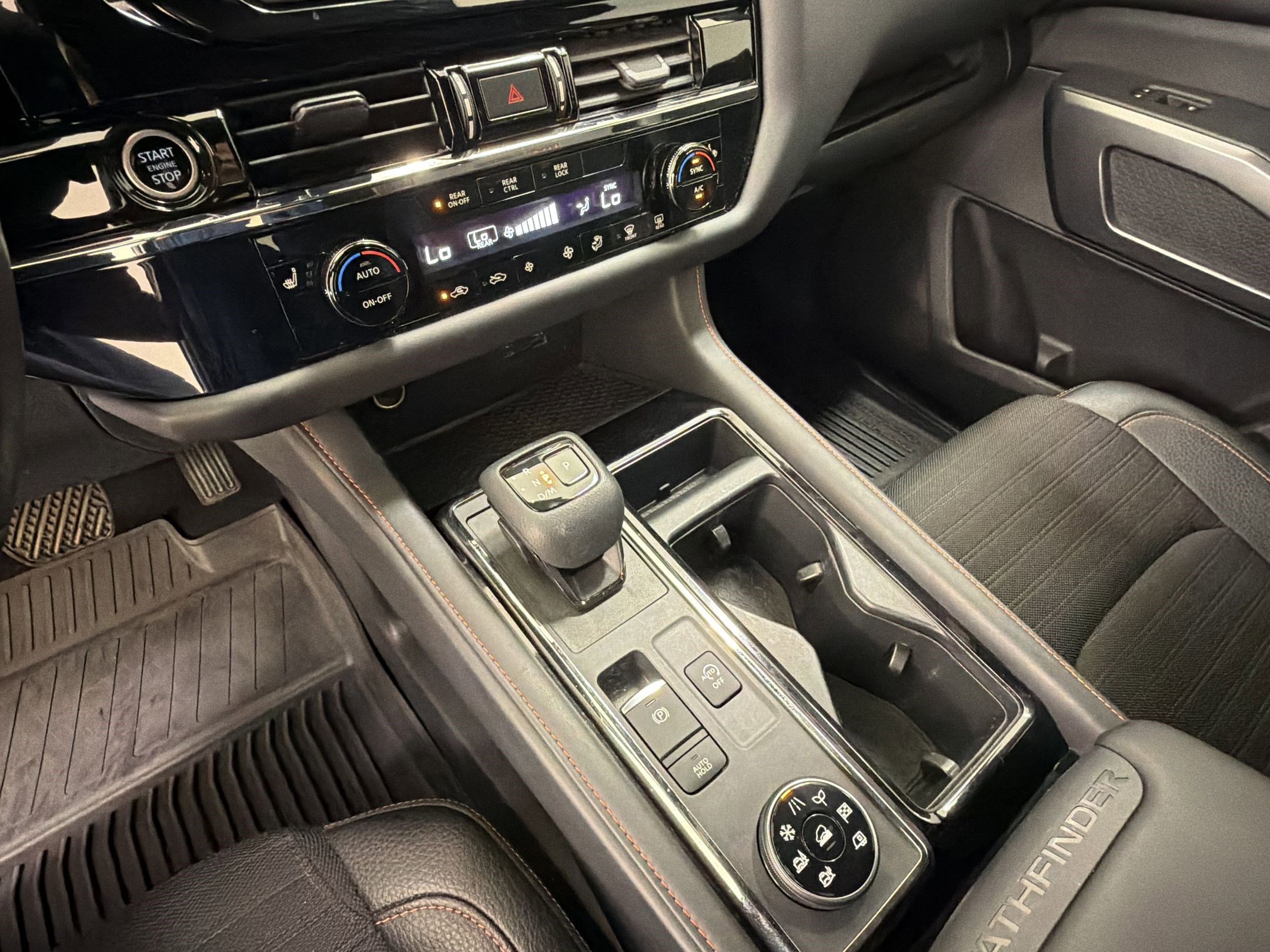 Used 2023 Nissan Pathfinder Rock Creek image 25