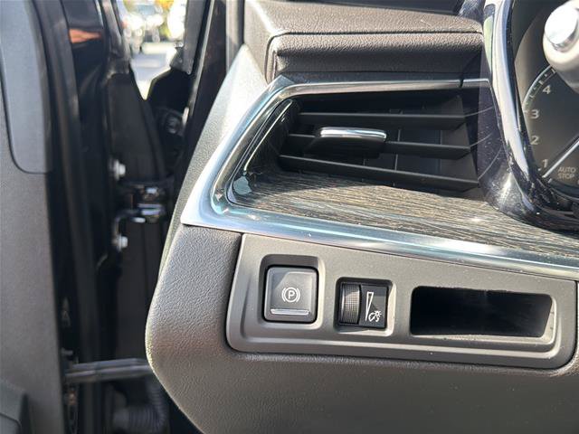 Used 2020 Cadillac XT5 Premium Luxury AWD/4WD image 21